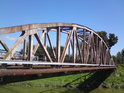 Horní železniční most přes Moravu v Kroměříži.
