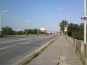 Most přes Moravu v Olomouci, ulice Velkomoravská.