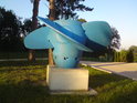 Kaplanova turbína, vystavená na obdiv při levém břehu Moravy u jezu Spytihněv, nám dává jasně najevo, kolik báječných vynálezů pochází z našich zemí.