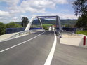 Silniční most přes Moravu v obci Leština.