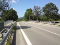 Silniční most přes Moravu silnice I/11 mezi obcemi Bludov a Chromeč.
