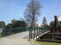 Hezký mostek přes pravobřežní mlýnský náhon ve Veselí nad Moravou.